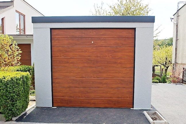 Garáž pre jedno auto s bránou Hormann