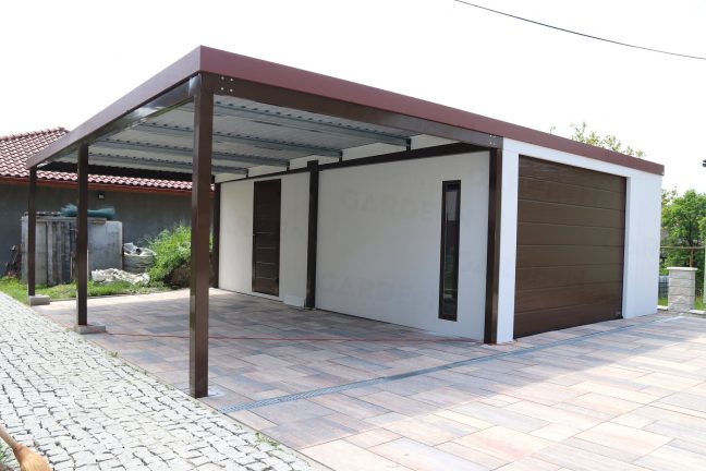 Garáž pre auto s prístreškom v hnedej farbe