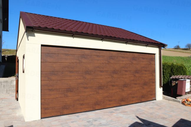 Montovaná dvojgaráž so sedlovou strechou