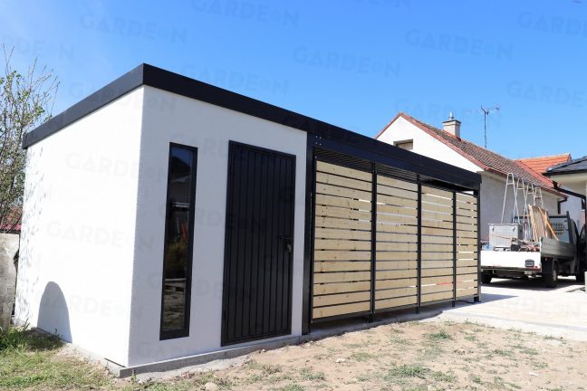 Záhradný domček s prístreškom a drevené výplne do prístrešku