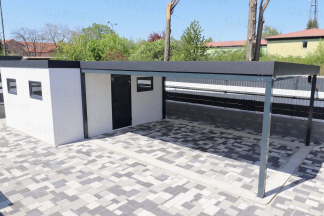 Záhradný domček s prístreškom pre auto