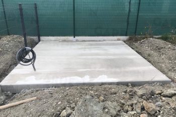 Betónová platňa s elektrinou