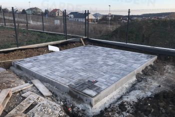 Zámková dlažba s pätkami pod dlažbou