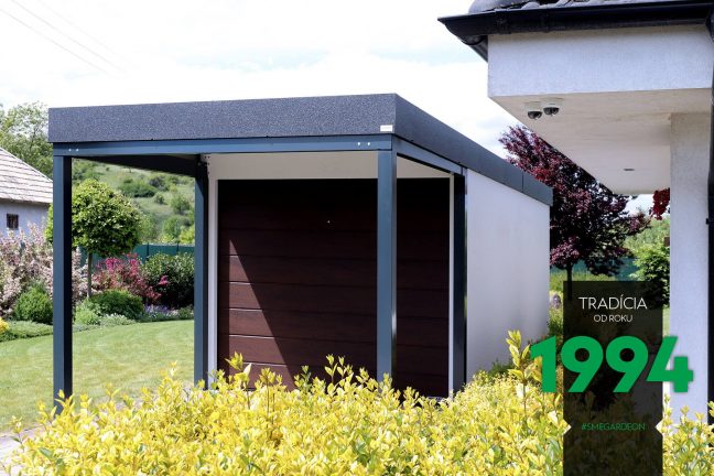 Montovaná garáž GARDEON pri rodinnom dome