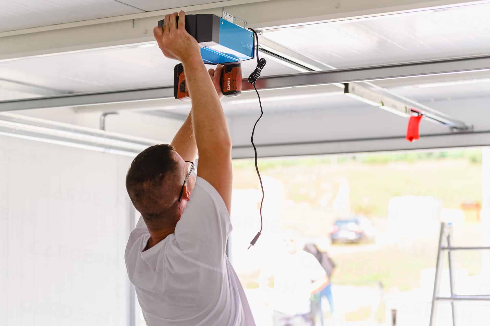 Montáž motora Hormann SupraMatic