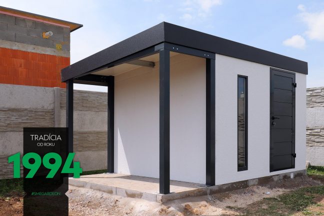 Záhradný domček s antracitovou strechou