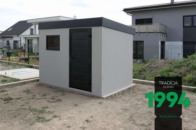 Záhradný domček pri rodinnom dome