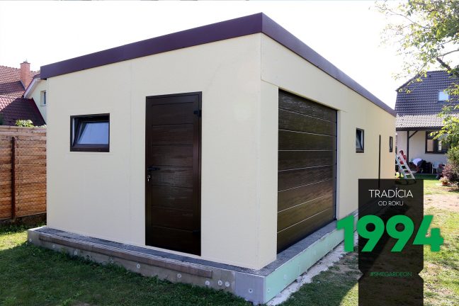 Atypická garáž z ľavej strany