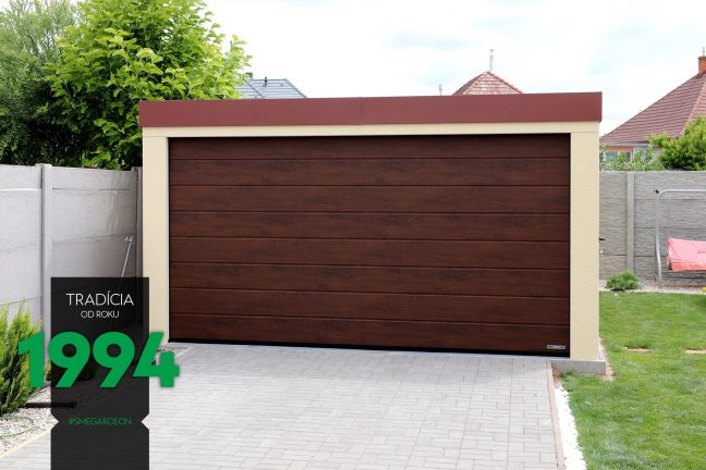 Predná časť garáže pre dve autá