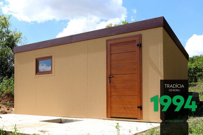 Tmavý žltý záhradný domček