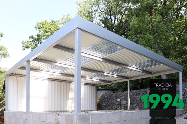 Biely prístrešok pre dve autá