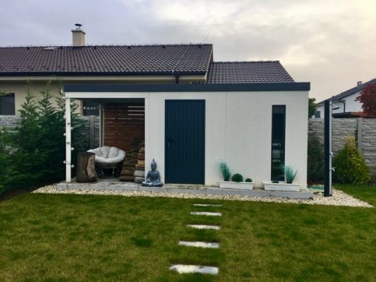 Záhradný domček s prístreškom v okrese Pezinok