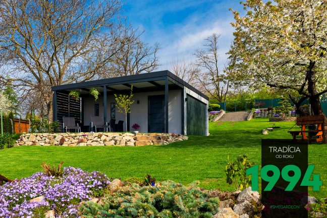 Posedenie pod prístreškom s garážou pre dve autá