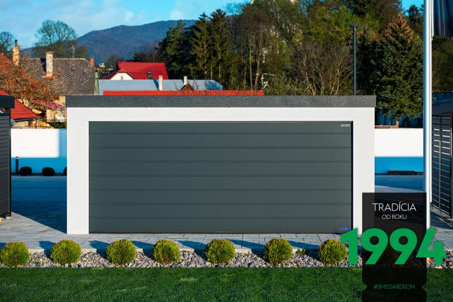 Dvojgaráž v bielej omietke