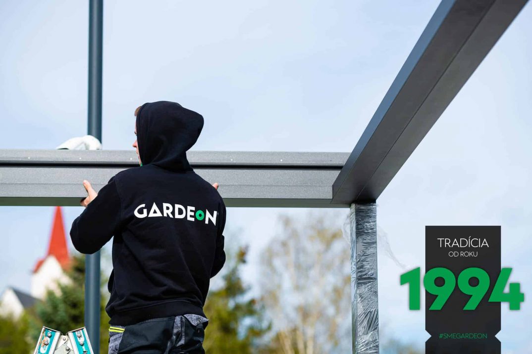 Montáž bioklimatickej pergoly