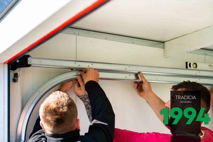 Montáž garážovej brány
