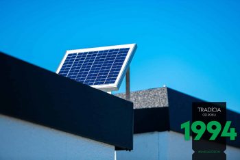 Solárny systém na garáži