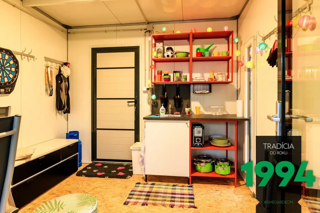 Kuchynka v záhradnom domčeku