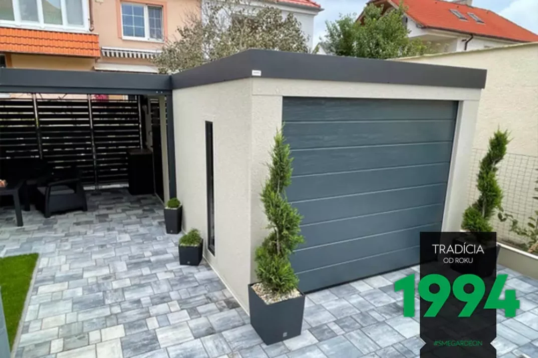 Garáž s prístreškom s posedením