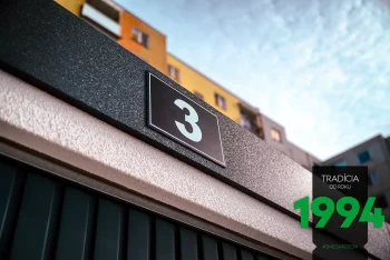 Radová garáž označená číslom 3