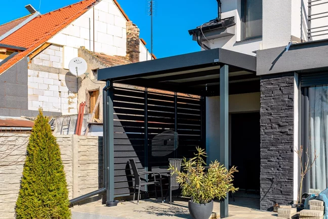 Pergola s výplňami