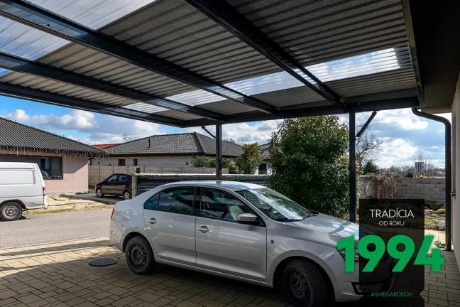 Trapéz spolu s polykarbonátom