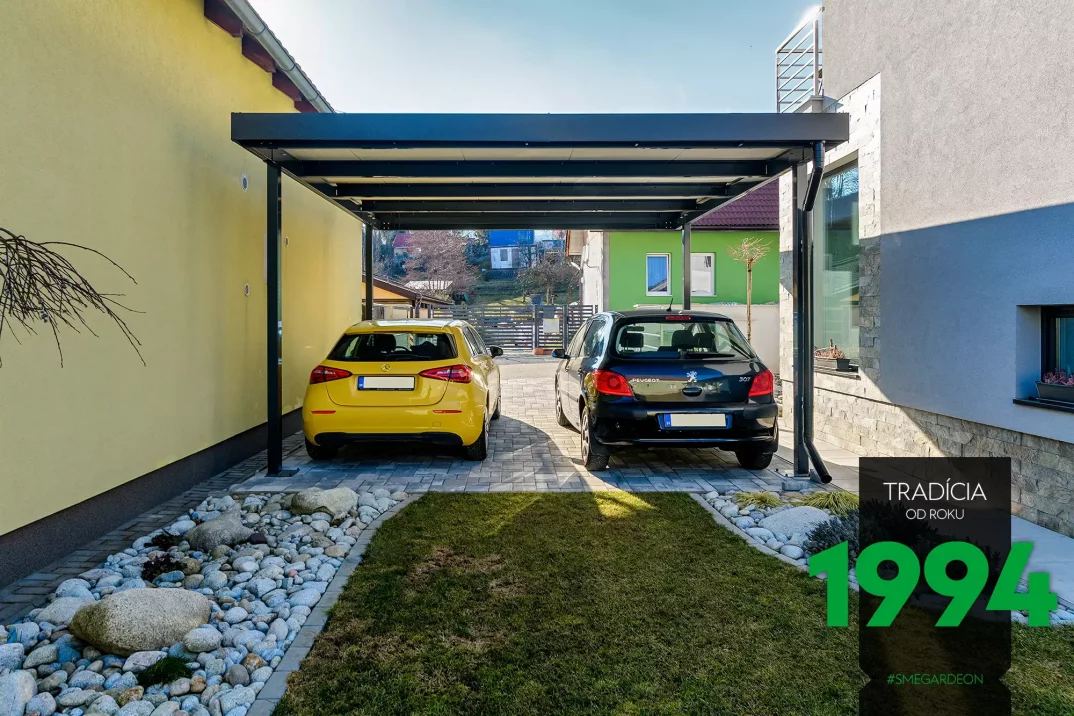 Prístrešok pre dve autá zozadu