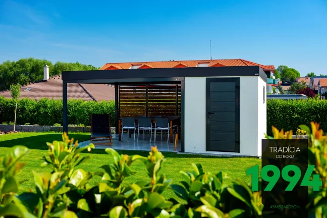 Posedenie pod prístreškom