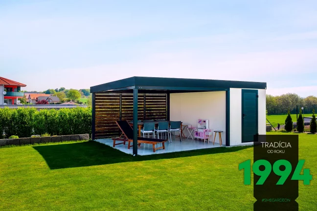 Výplne na zadnej strane prístrešku