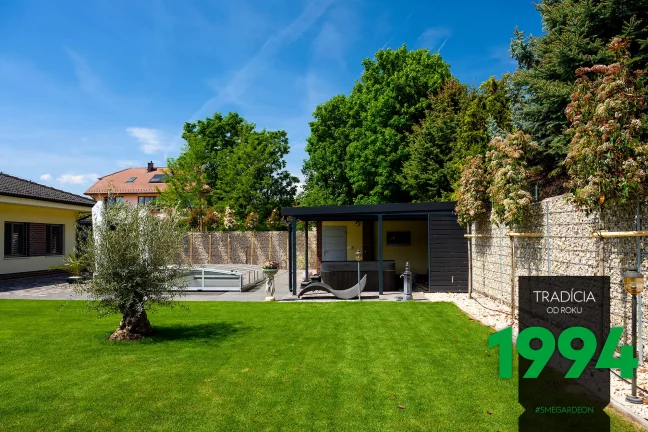 Prístrešok na záhrade