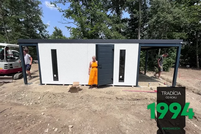 Zákazníčka vo dverách