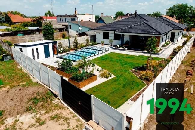 Domček na záhrade s bazénom