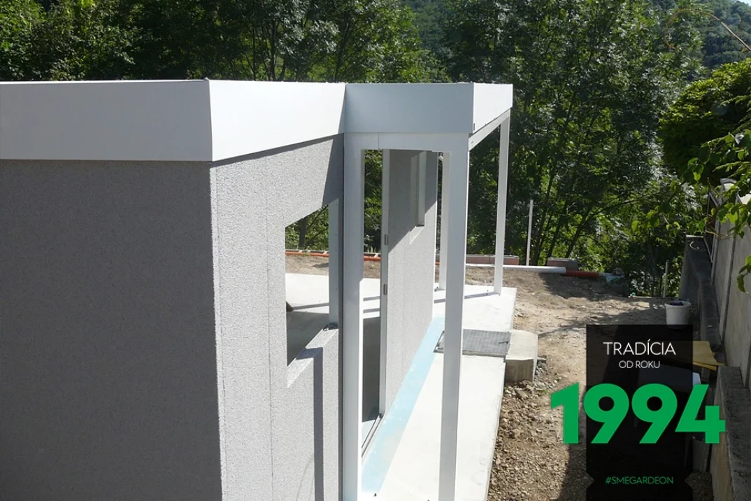 Prestrešenie s domčekom