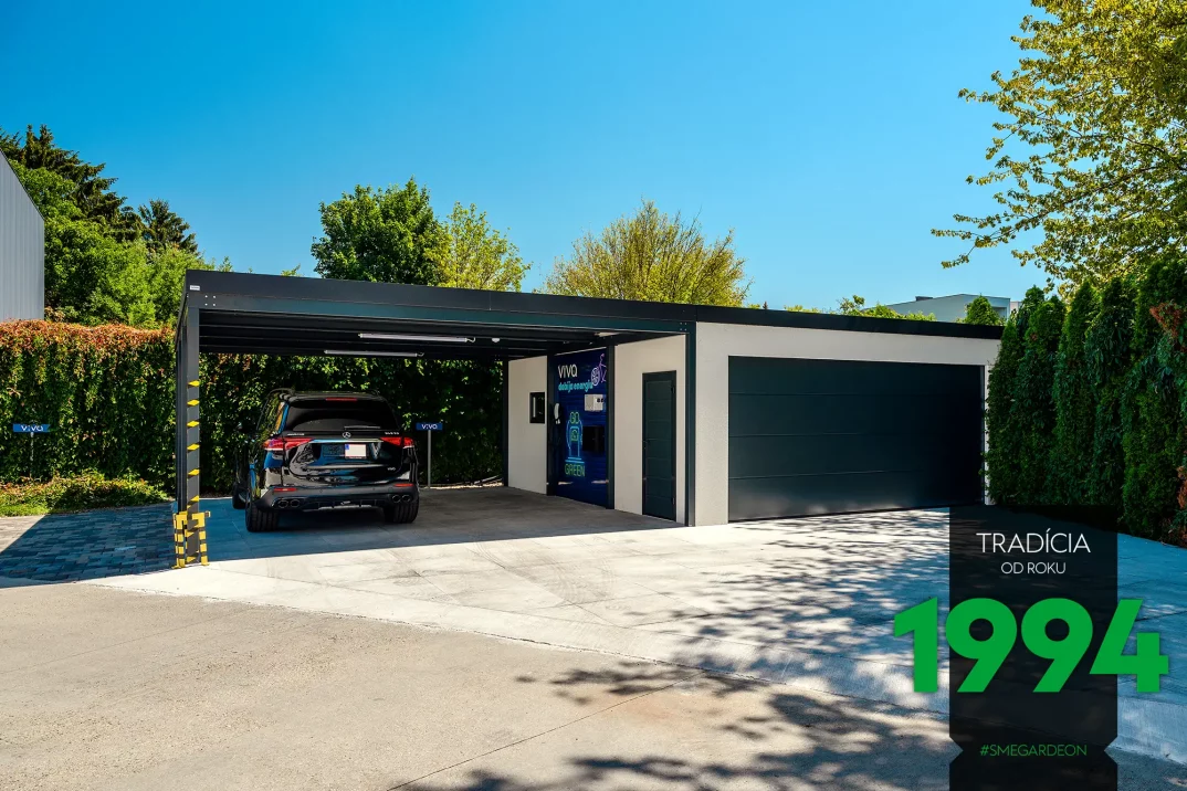 Atypická garáž s prístreškom