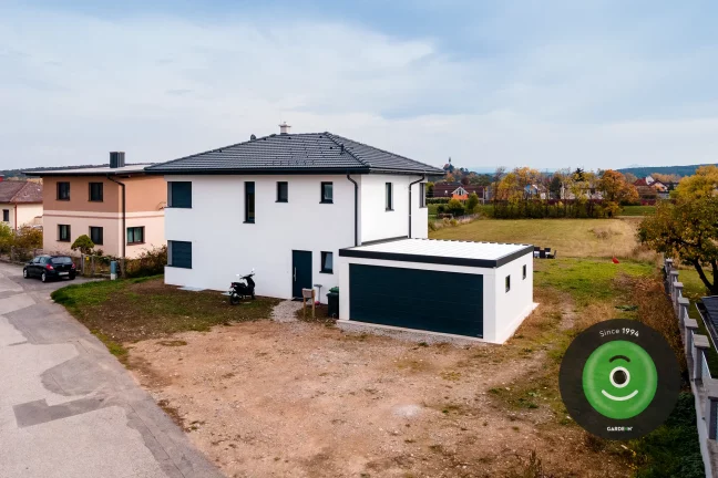 Dom s garážou