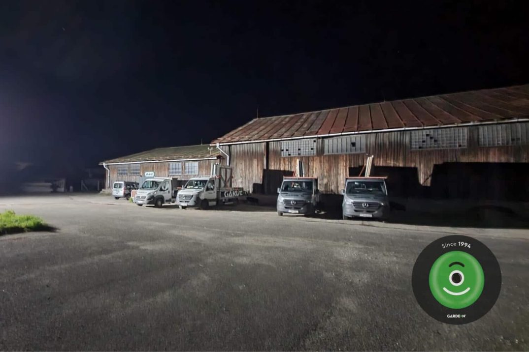 Gardeon sklad v Príbovciach kedysi