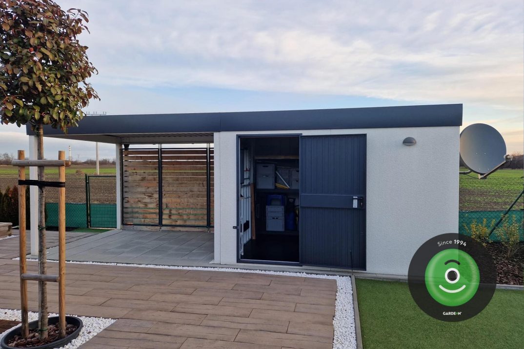 Gardeon prerobený prístrešok na záhradný domček