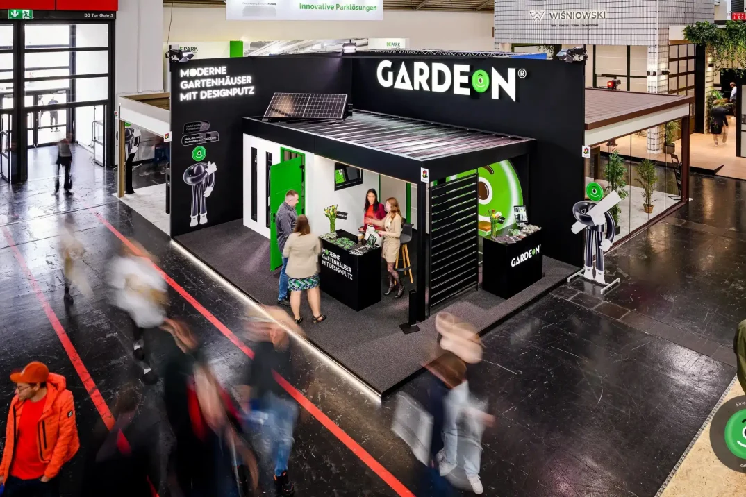 Ruch okolo expozície GARDEON