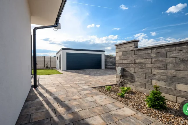 GARDEON garáž pre dve autá Levice