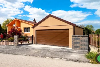 GARDEON garáž pre dve autá sedlová strecha