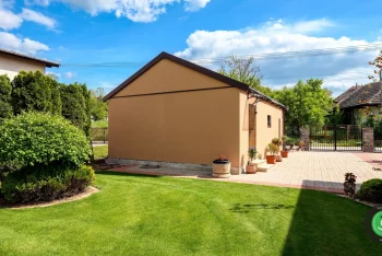 GARDEON garáž pre dve autá sedlová strecha zozadu