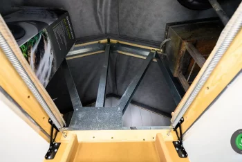 GARDEON garáž pre dve autá sedlová strecha povala