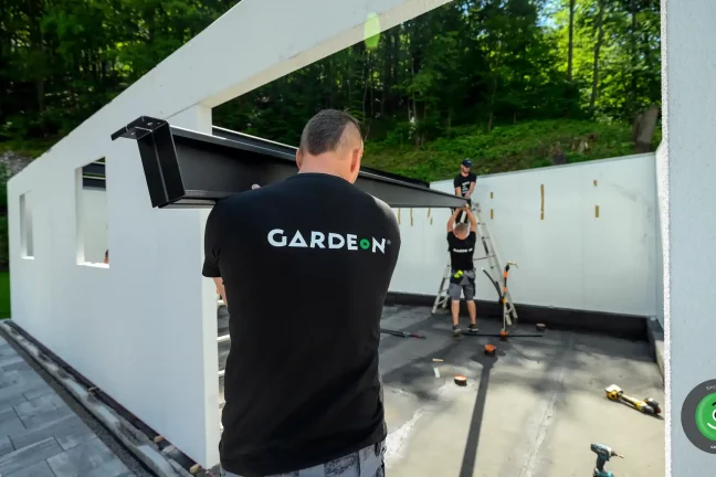 Montáž strešných nosníkov