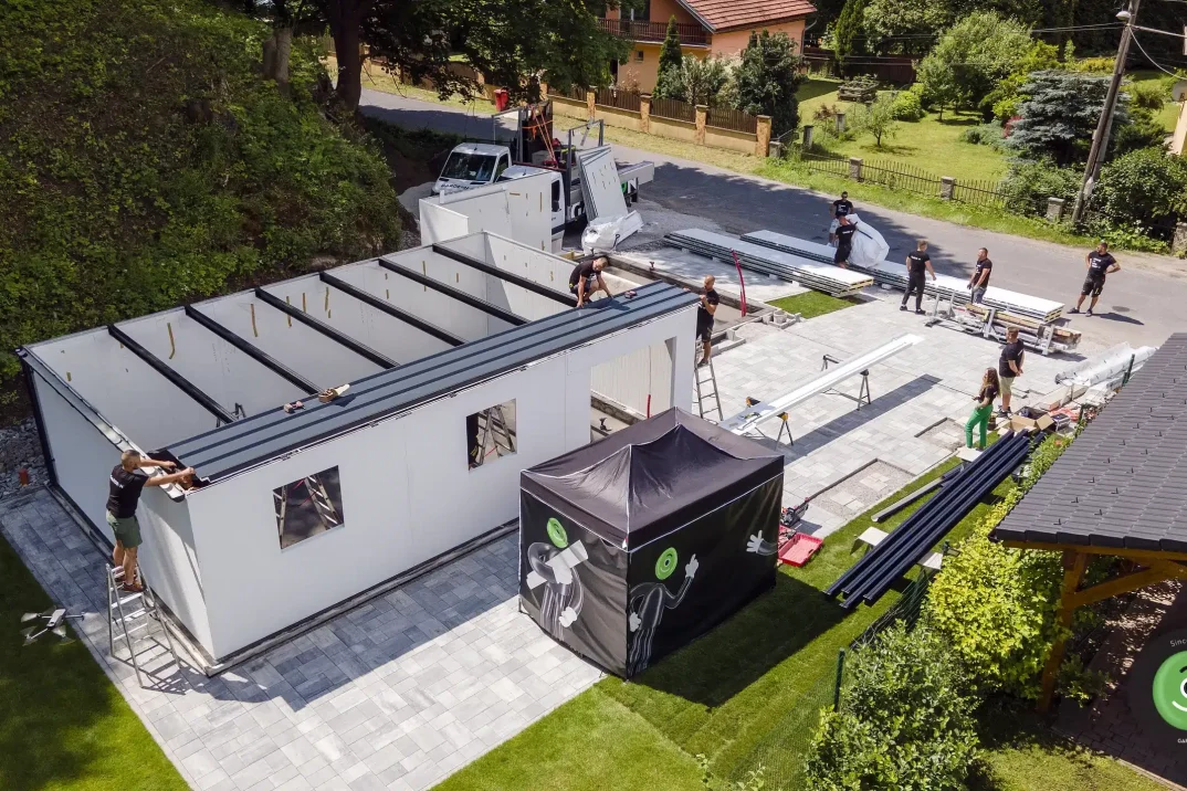 Prvá garáž pre Garáž TV zhora