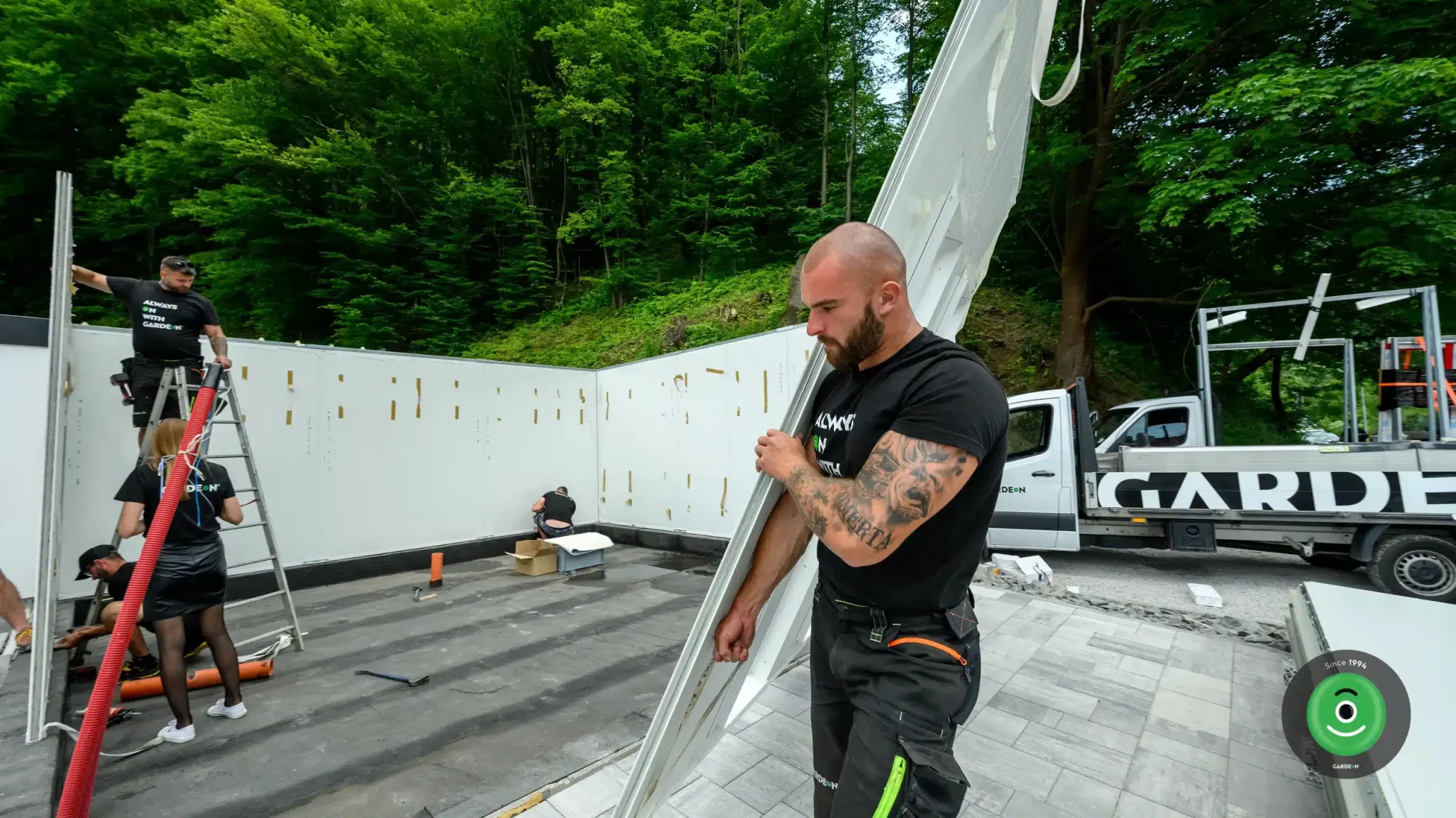 Steny garáže pre Garáž TV