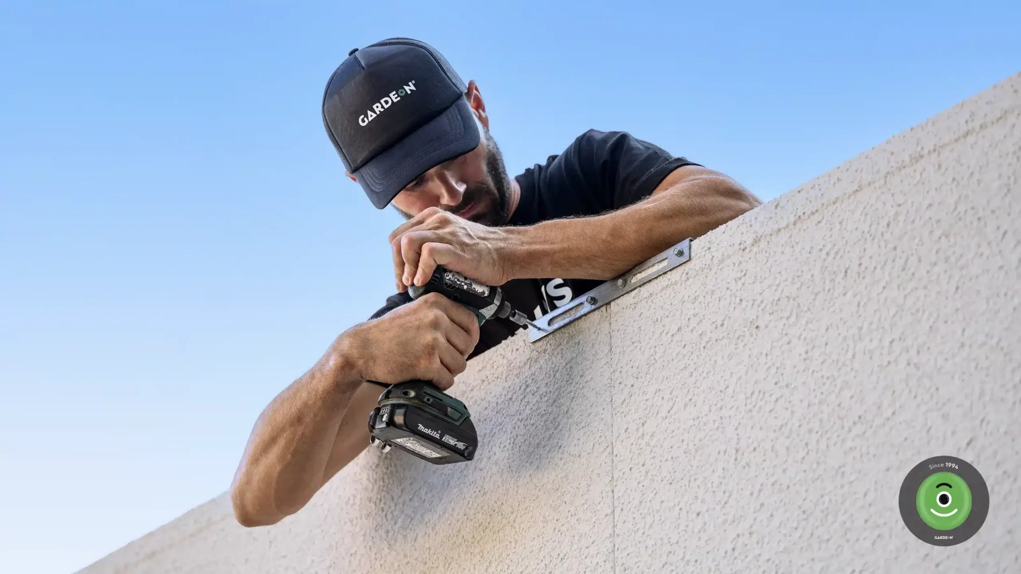 Pripevňovanie stien stavby GARDEON