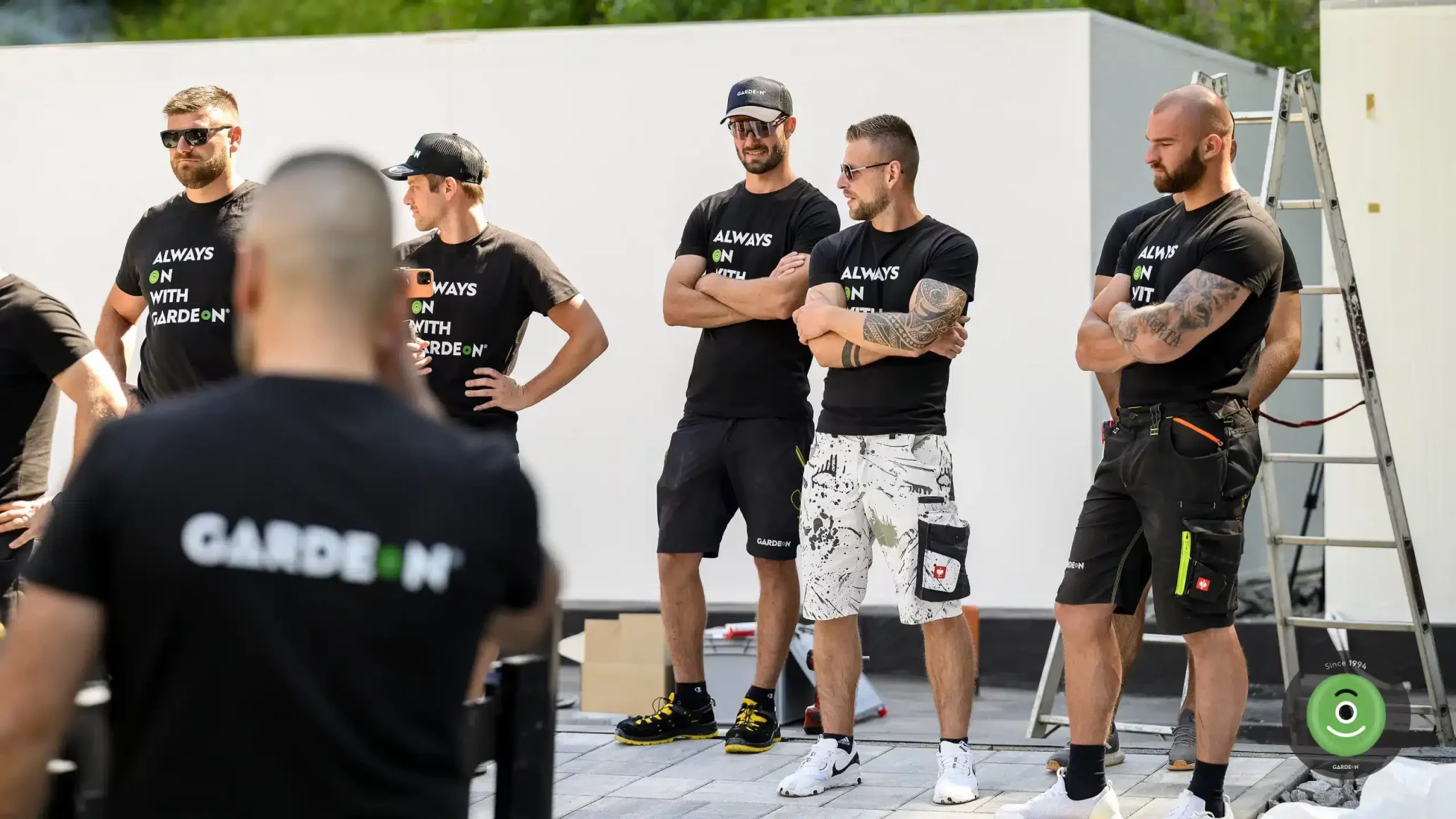 Montážnici GARDEON pre Garáž TV