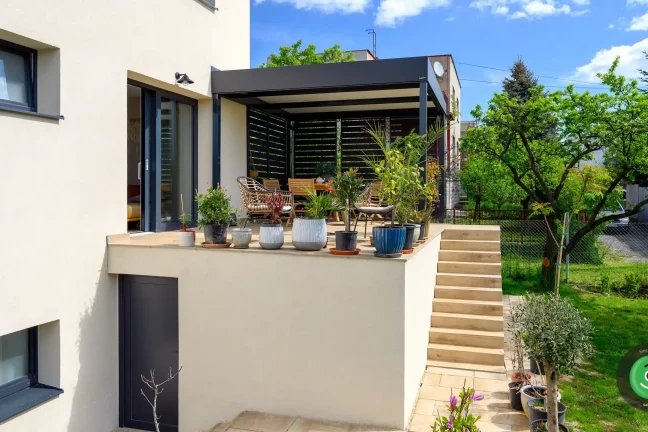 GARDEON vyvýšená pergola na posedenie