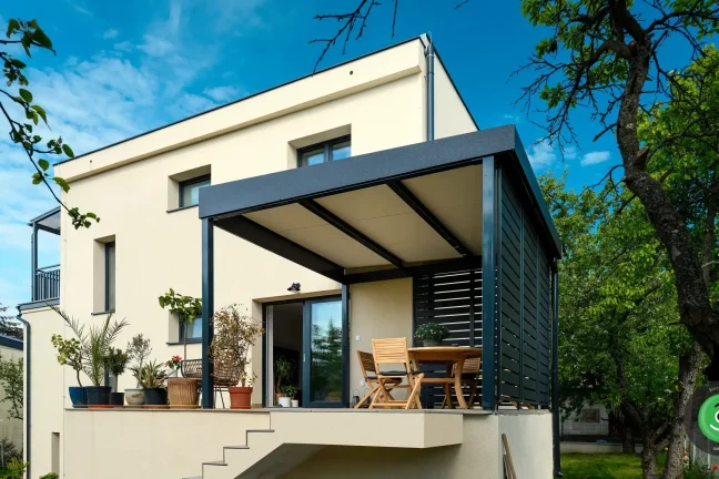 GARDEON vyvýšená pergola na posedenie