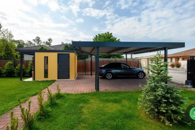 GARDEON žltý záhradný domček s prístreškom na drevo a prístreškom pre dve autá 1